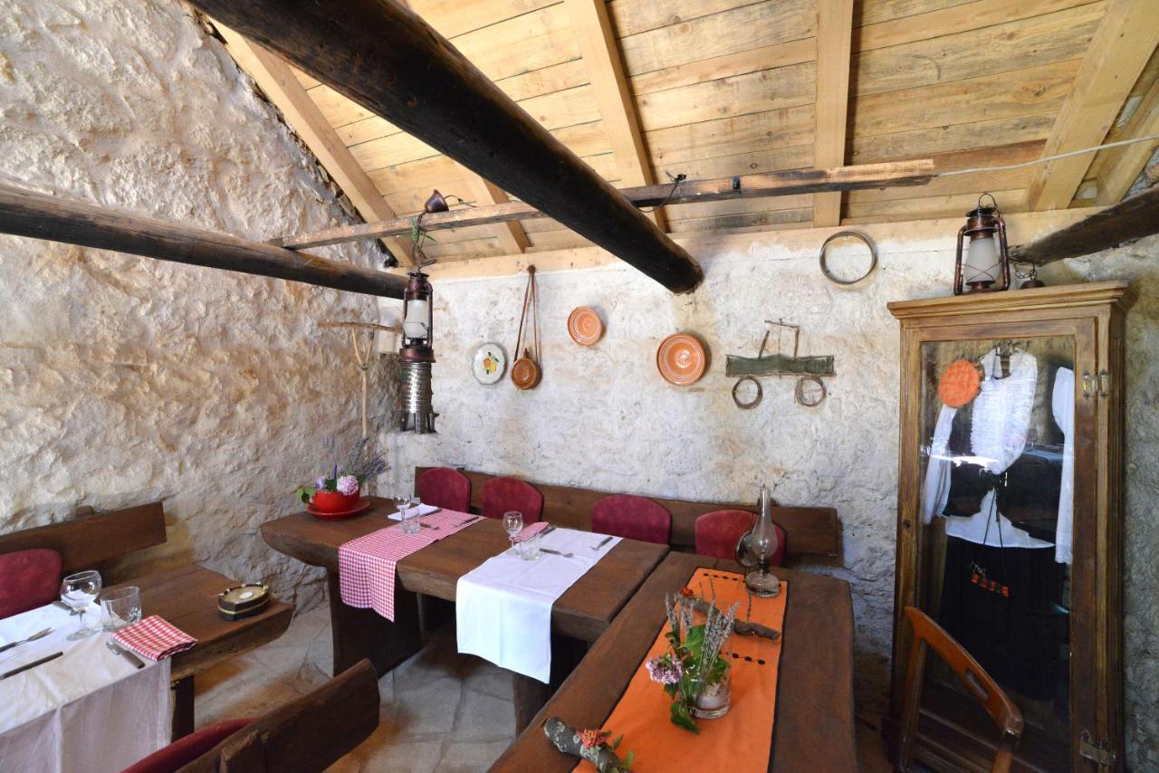 Kuca Za Odmor Joko I Jeka Villa Bogatić Kültér fotó