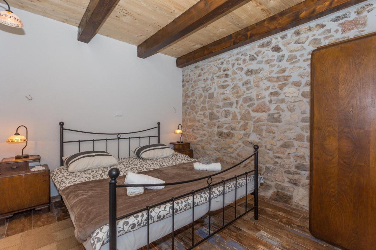 Kuca Za Odmor Joko I Jeka Villa Bogatić Kültér fotó